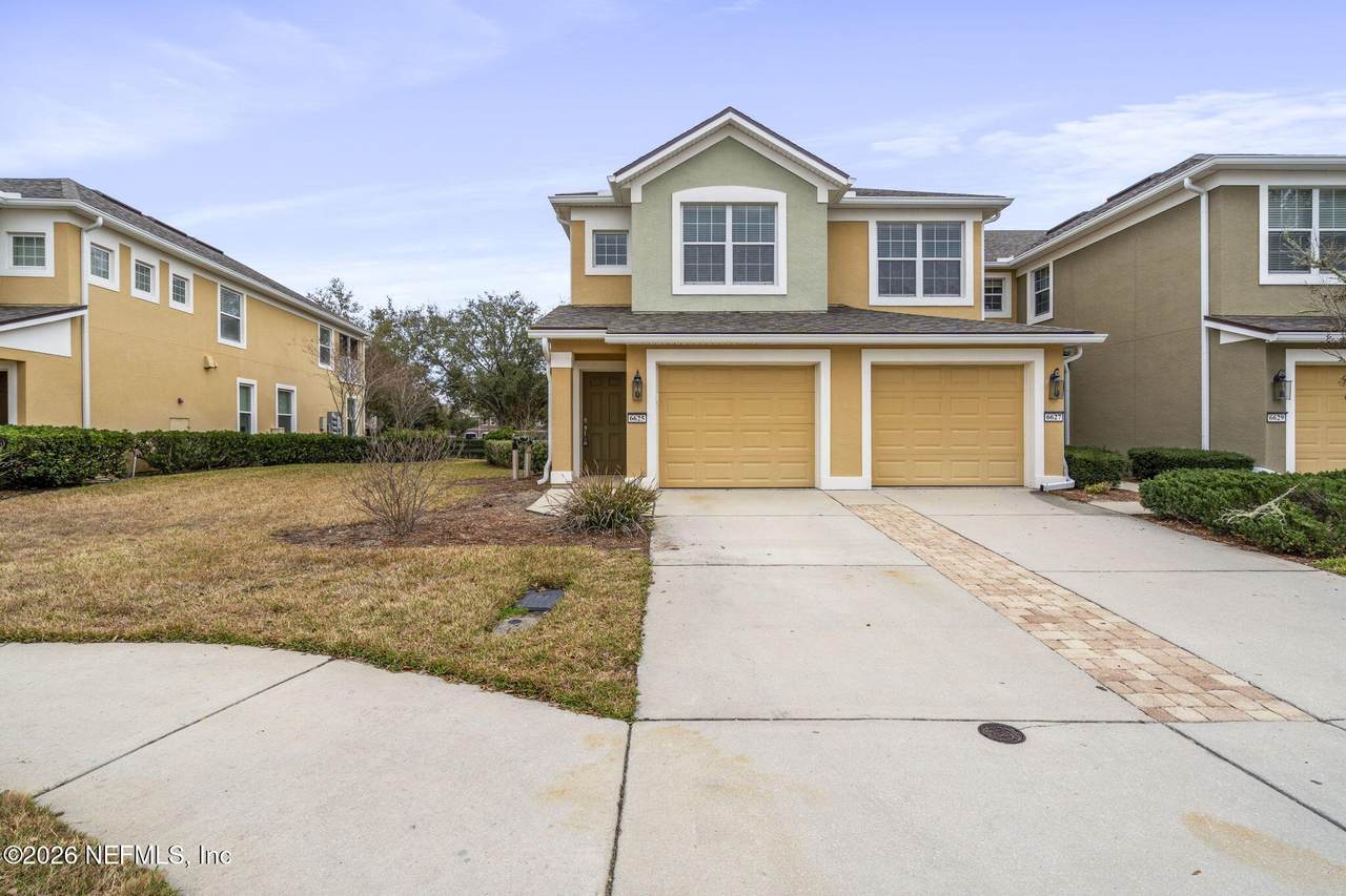 6625 Shaded Rock Court - Photo 1