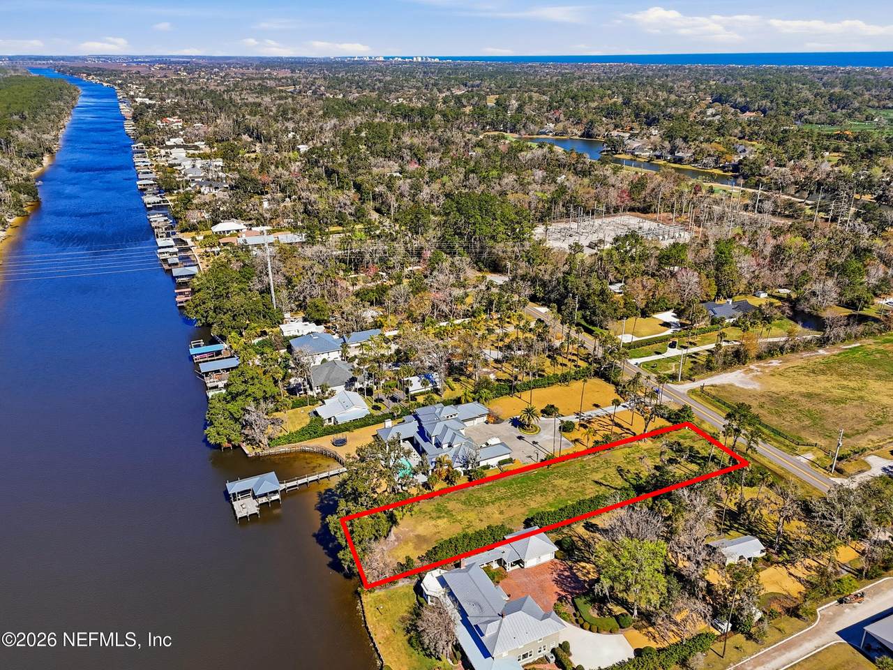 143 Roscoe Boulevard - Photo 1