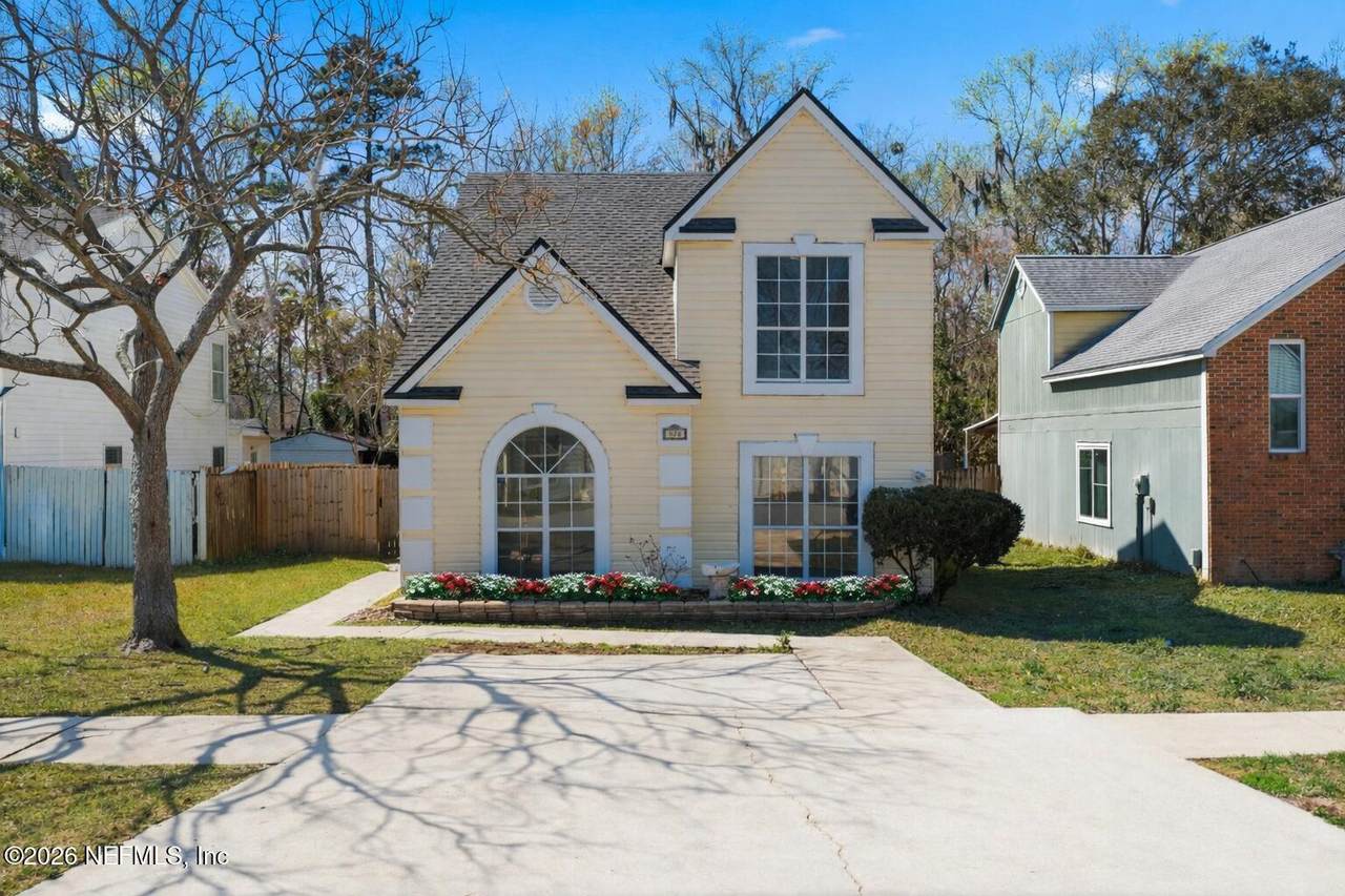 572 Staffordshire Drive - Photo 1