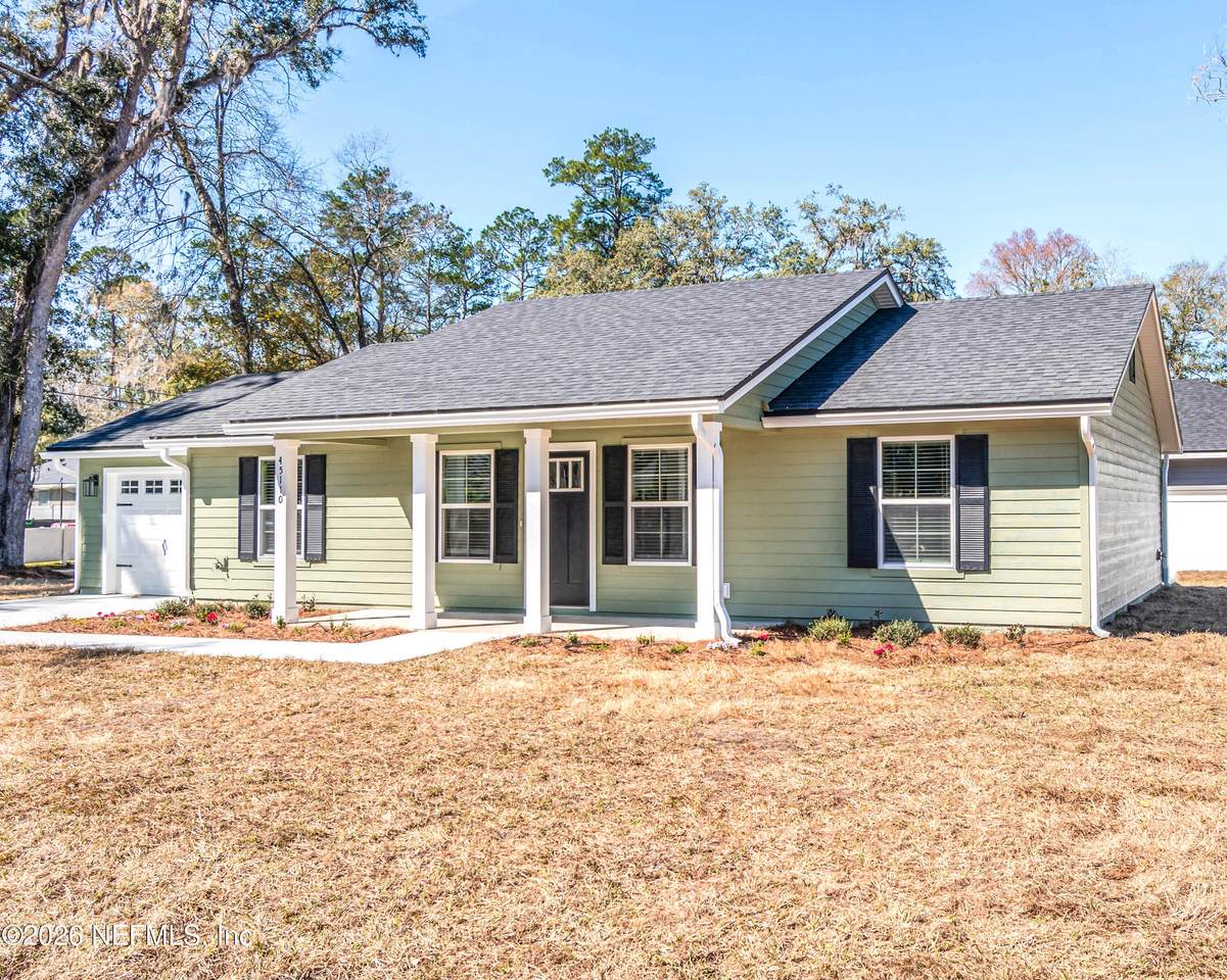 45110 Booth Street - Photo 1