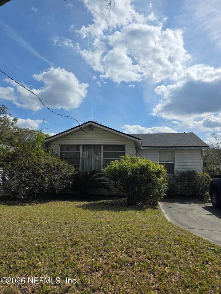 4808 Post Street - Photo 1