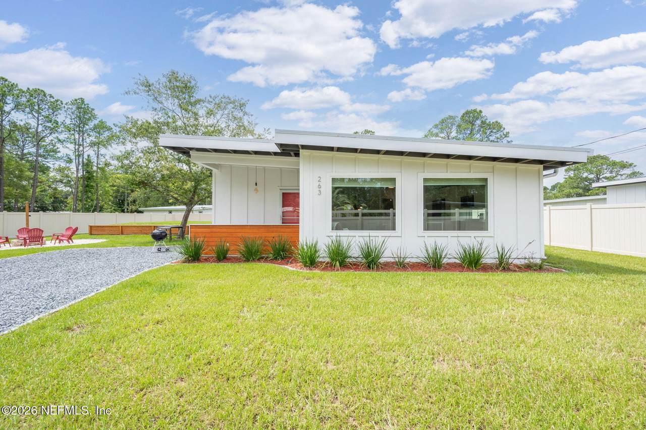 263 Yarbrough Circle - Photo 1