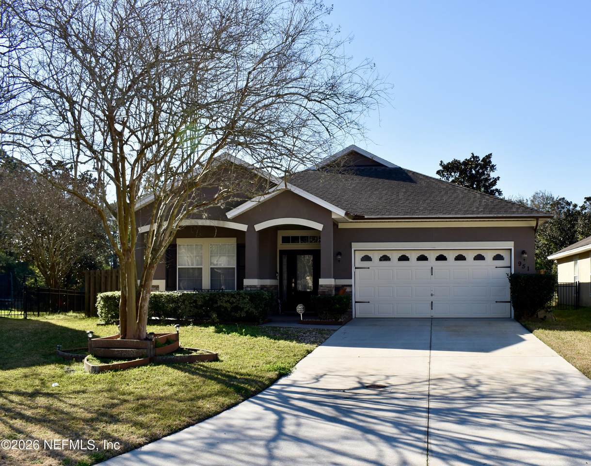 951 Churchhill Lane - Photo 1