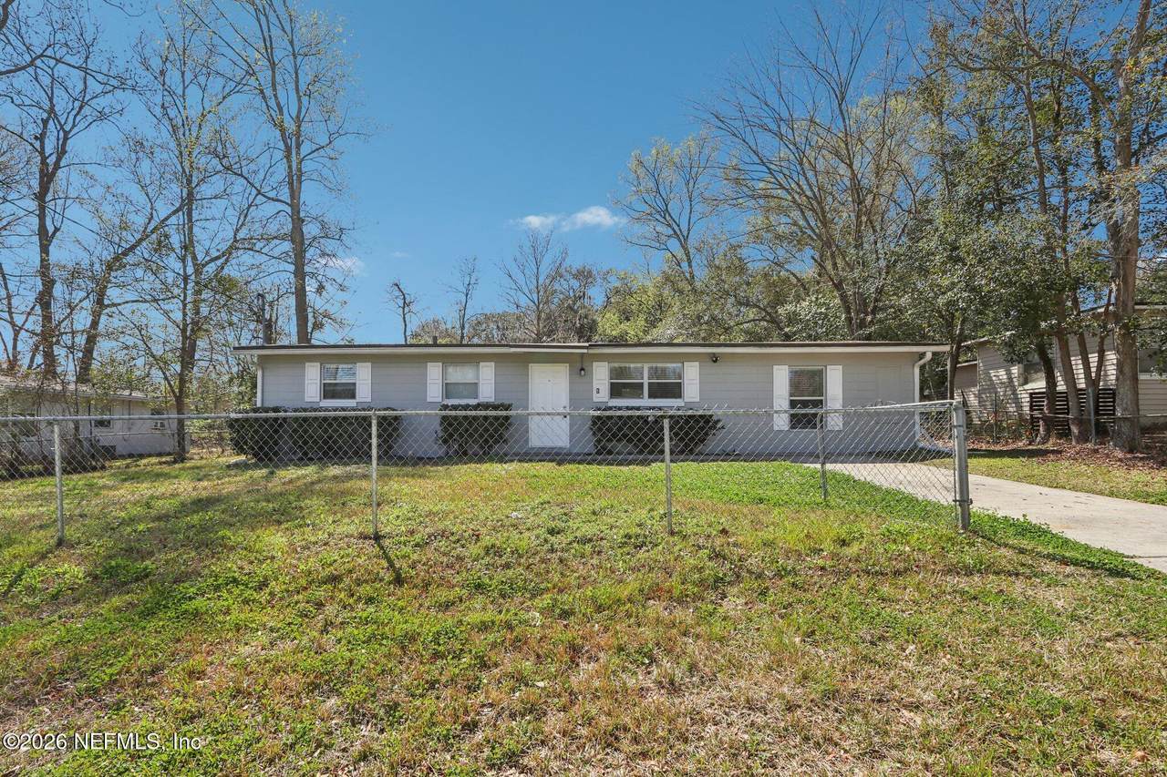6928 Goldilocks Lane - Photo 1