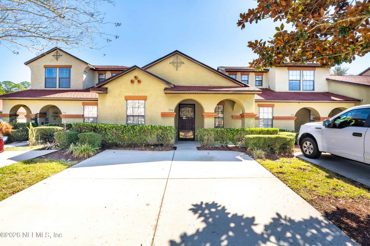 354 Redwood Lane - Photo 1