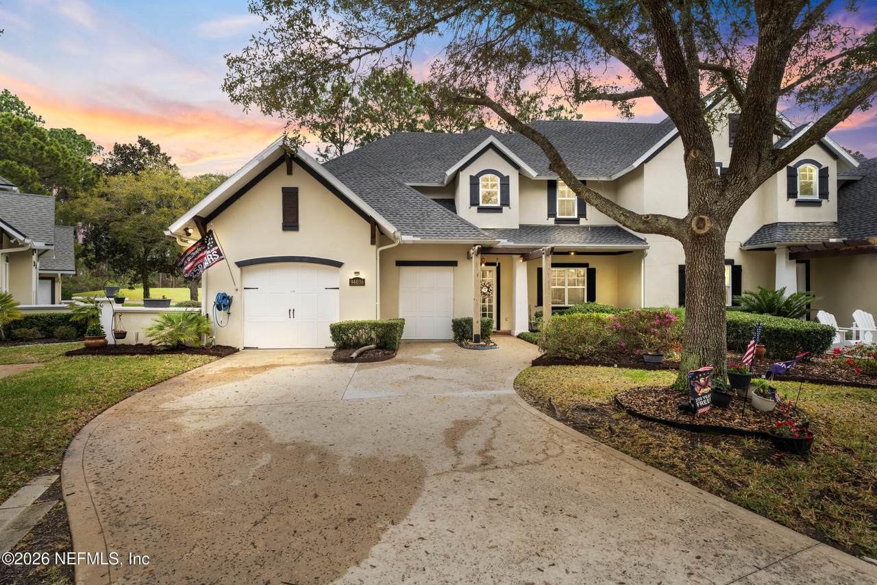 94036 Hemlock Court - Photo 1
