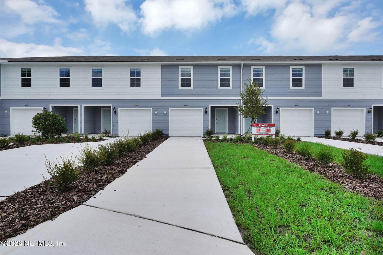 10130 Whistling Pne Court - Photo 1