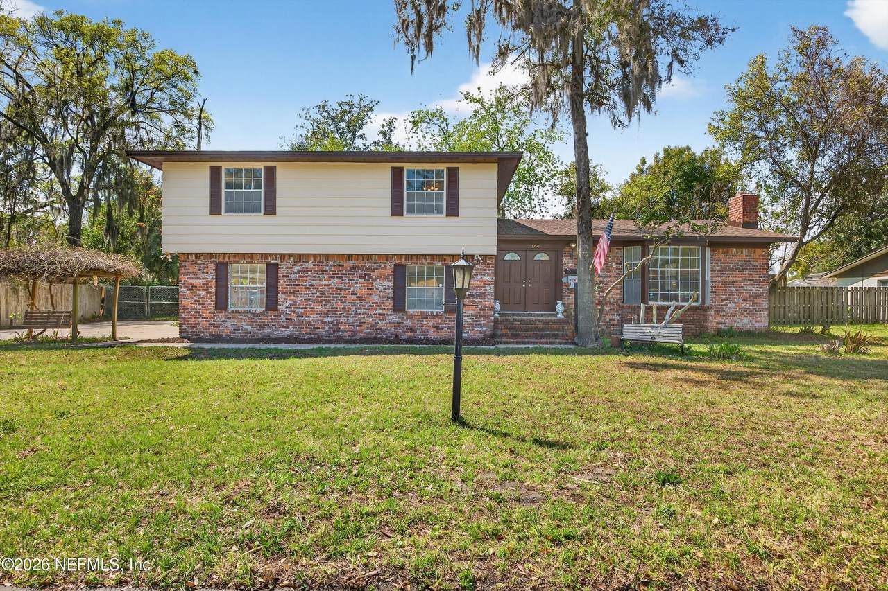 2750 Cedarcrest Drive - Photo 1
