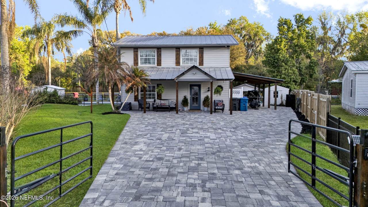 8160 Wendover Road - Photo 1
