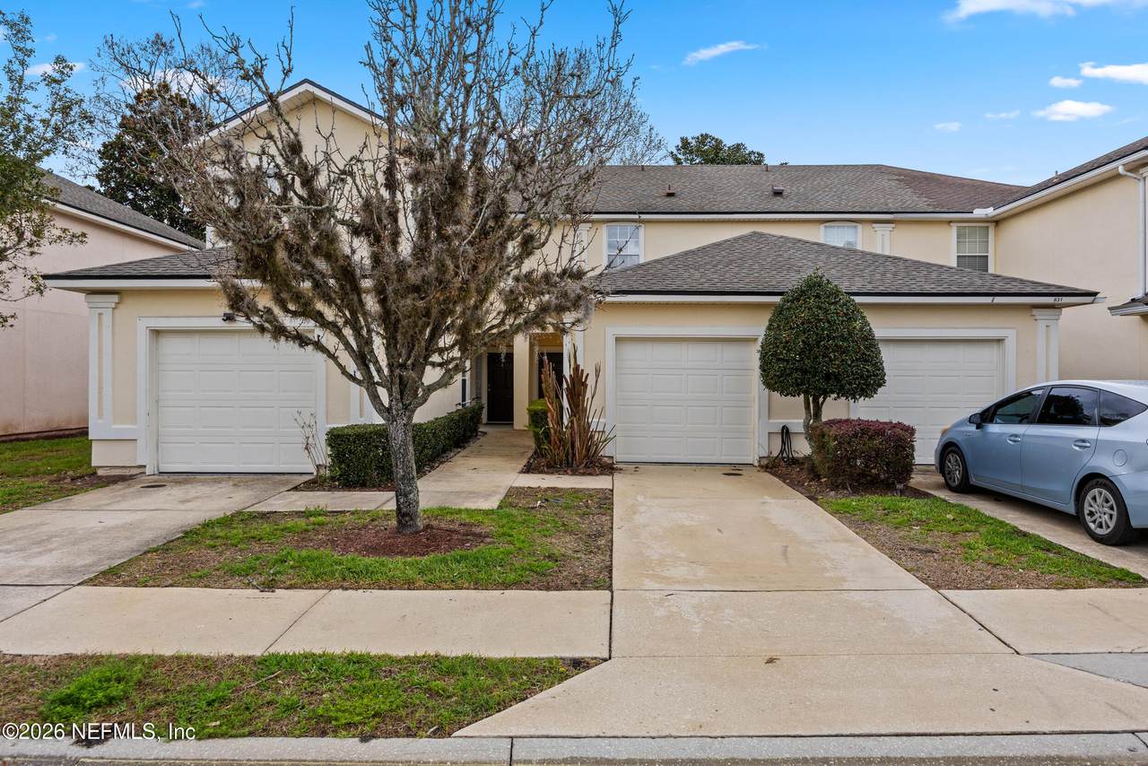 829 Southern Creek Lane - Photo 1