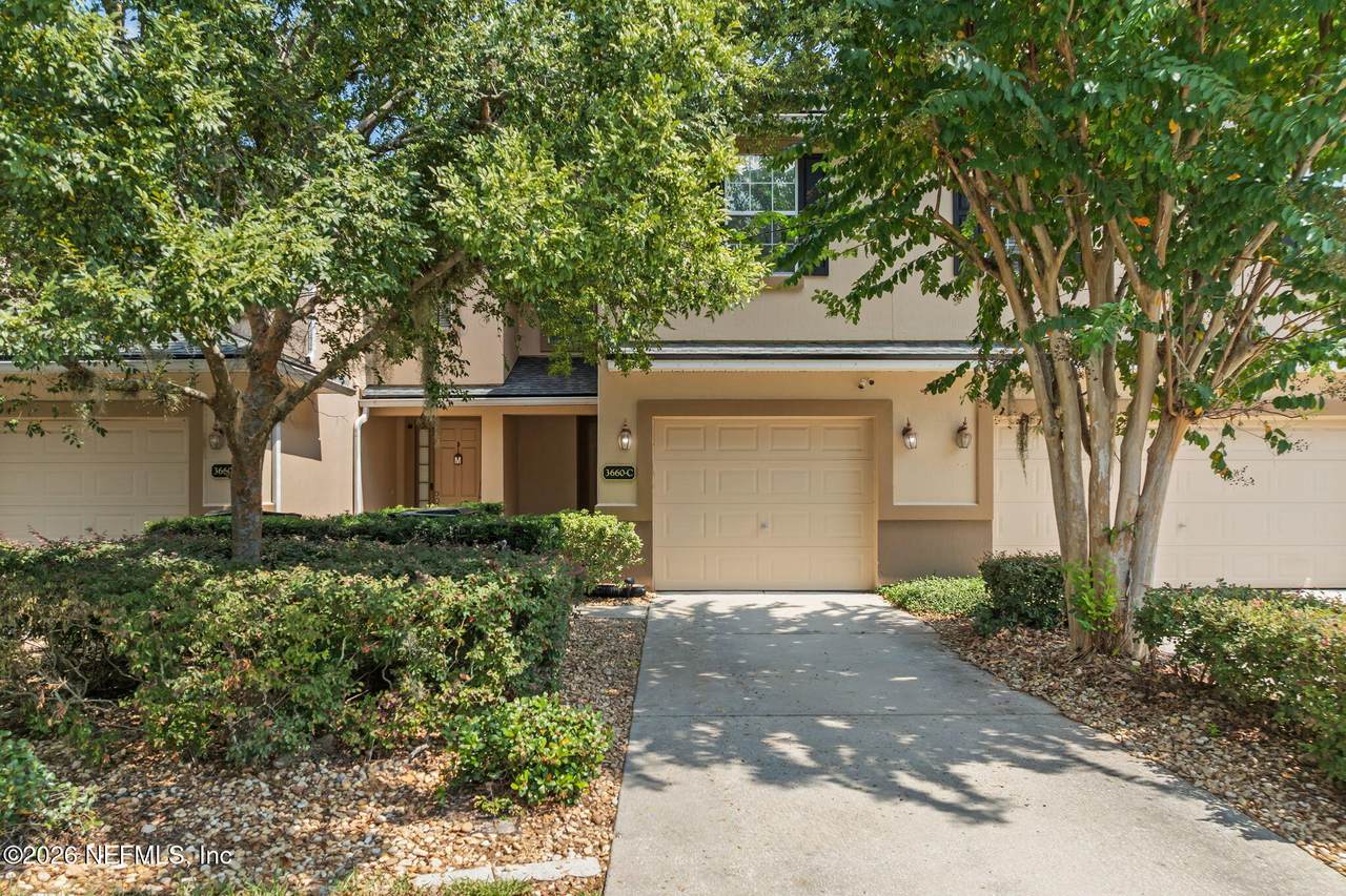 3660 Creswick Circle - Photo 1