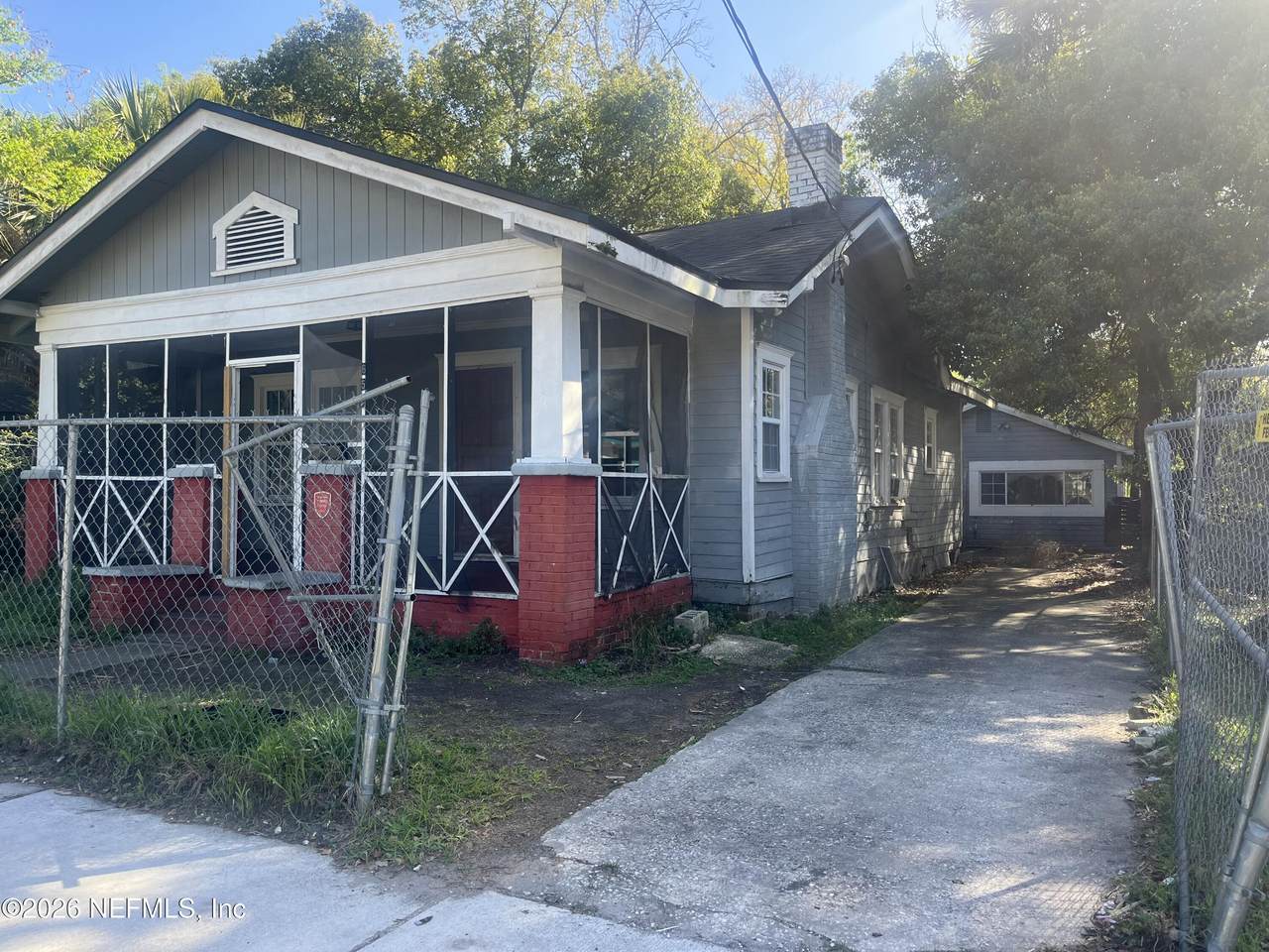 652 Fern Street - Photo 1