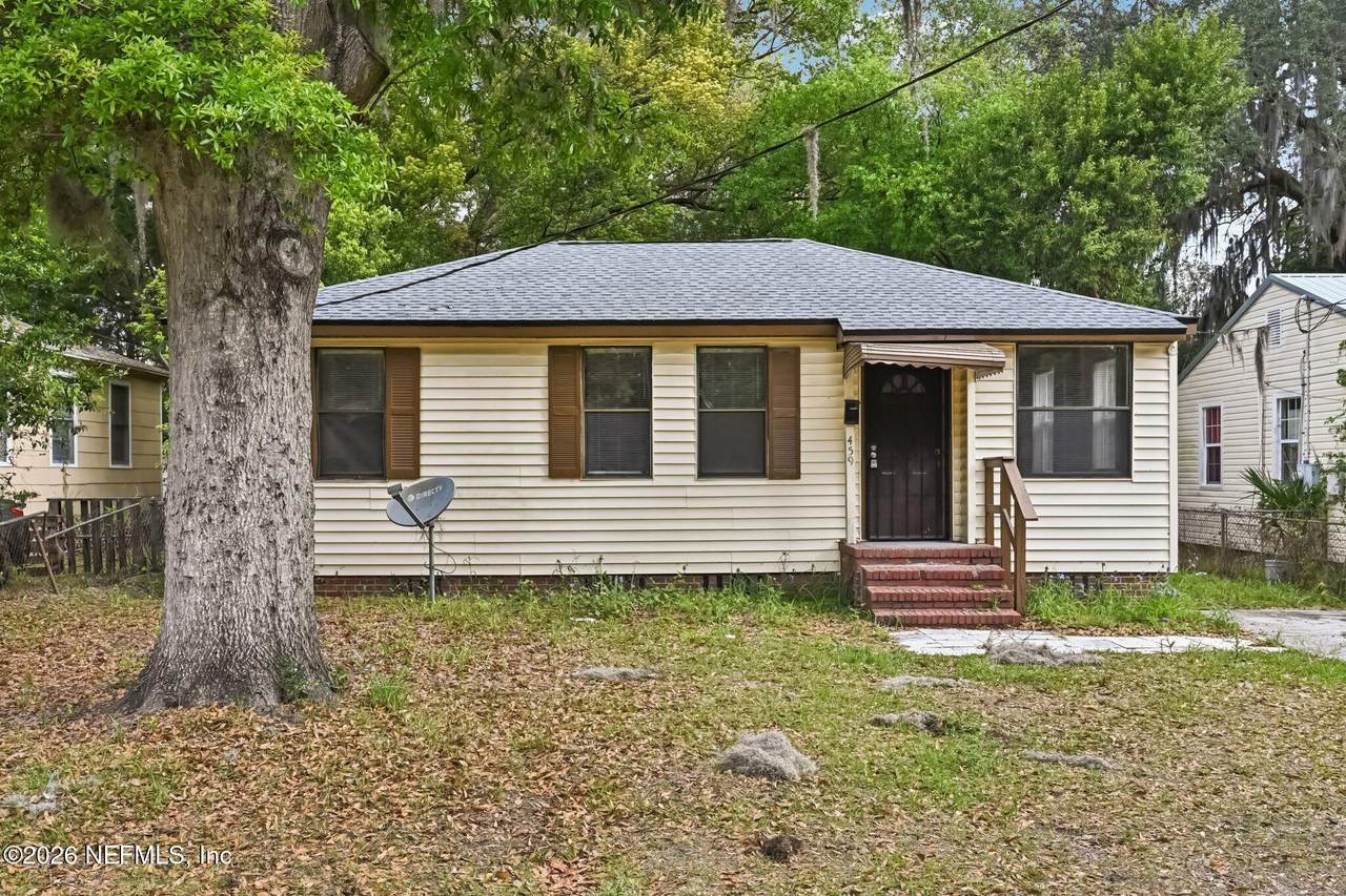 459 65TH Street - Photo 1