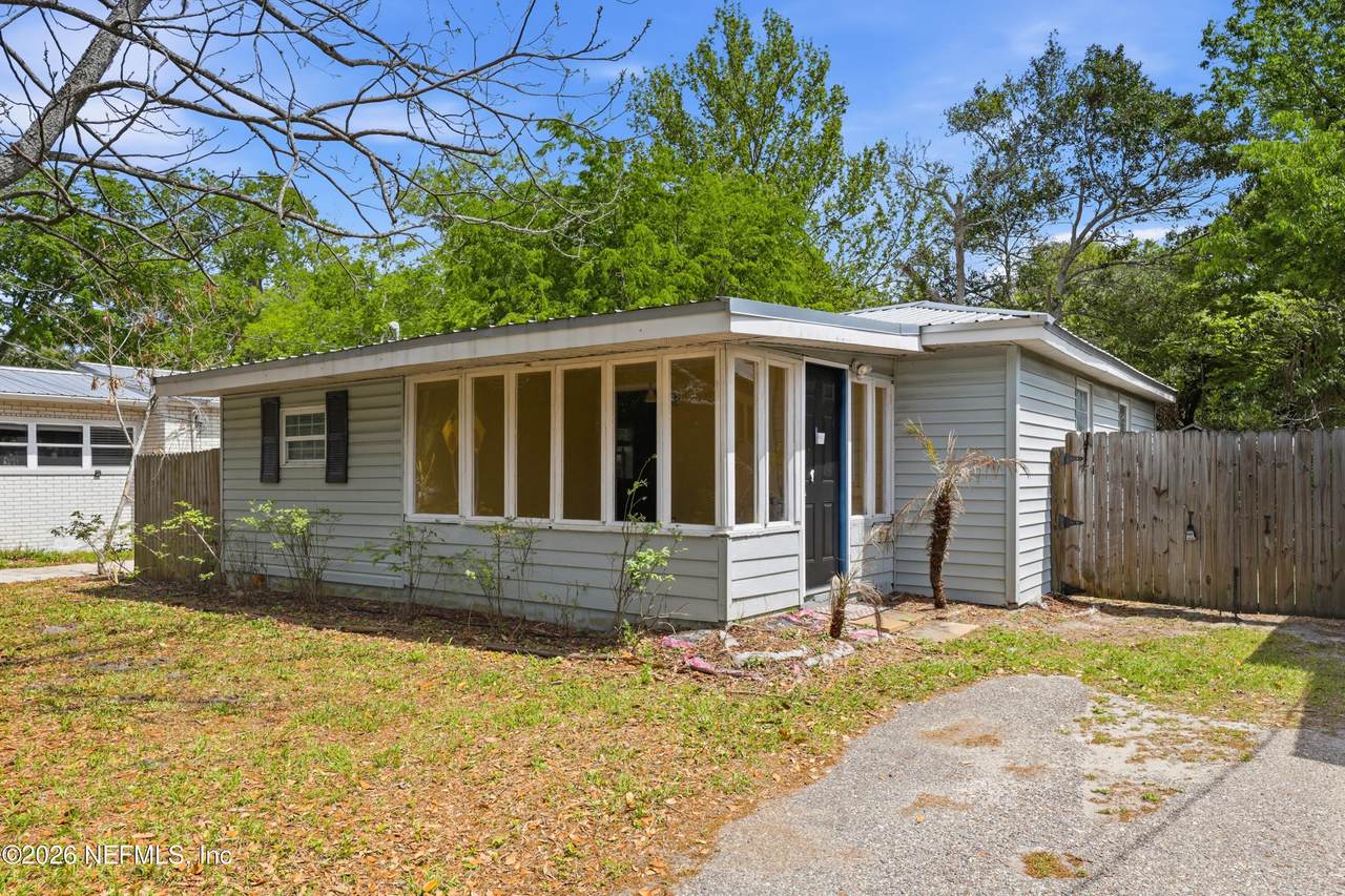 111 Palmer Street - Photo 1