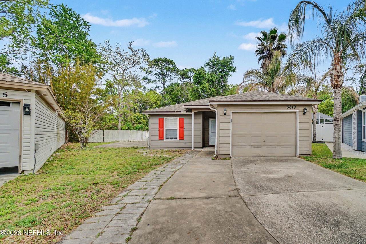 3819 Autumn Leaf Court - Photo 1