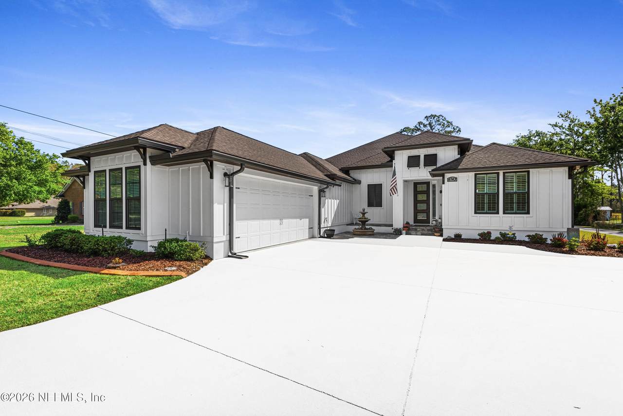 4743 Raggedy Point Road - Photo 1