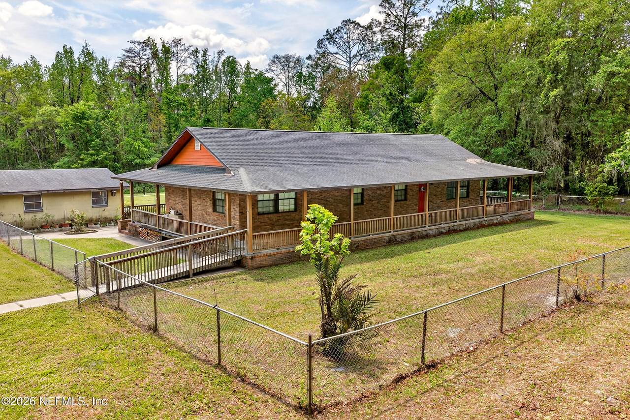 43122 Pineridge Drive - Photo 1