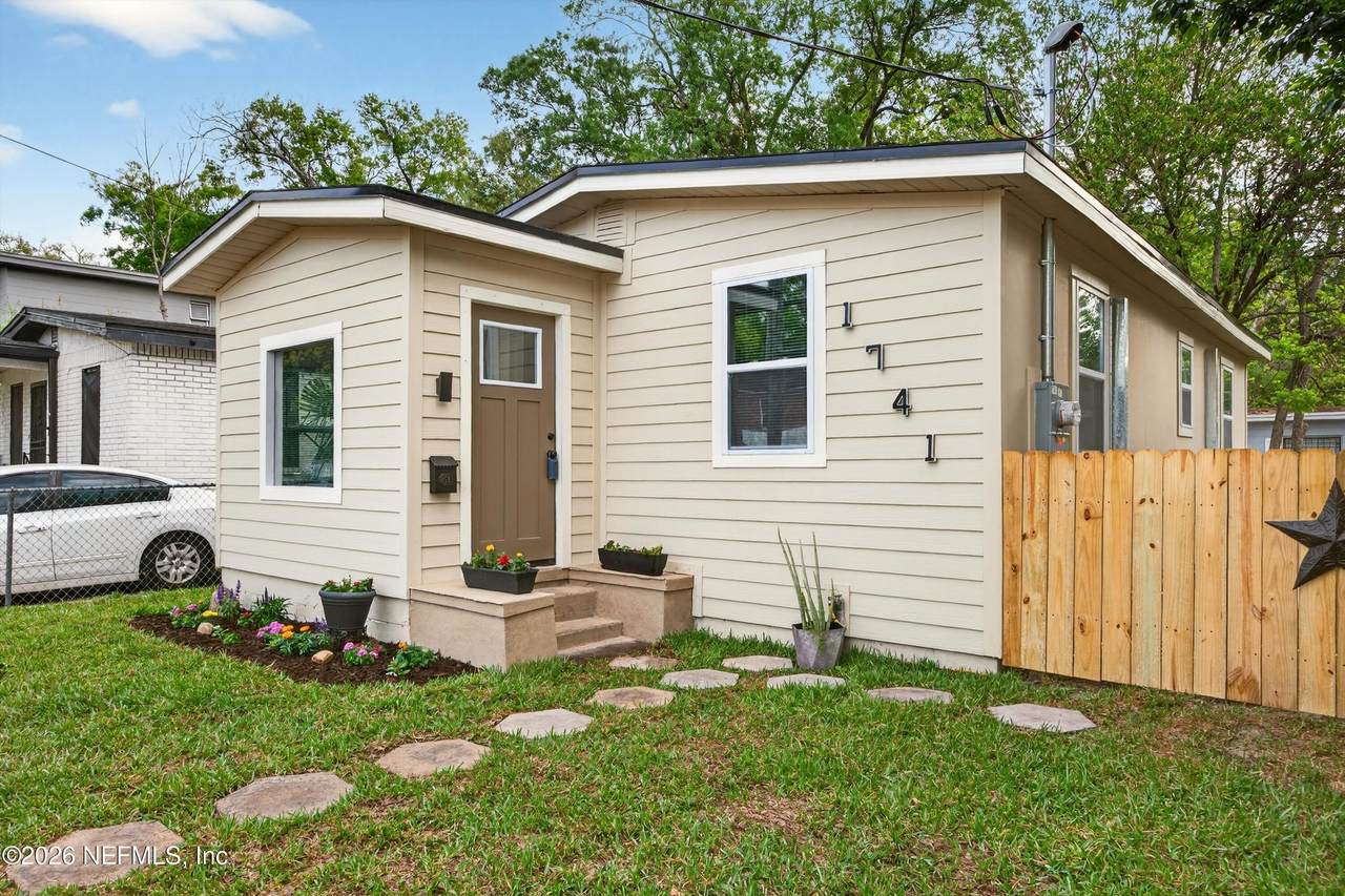 1741 Tyler Street - Photo 1