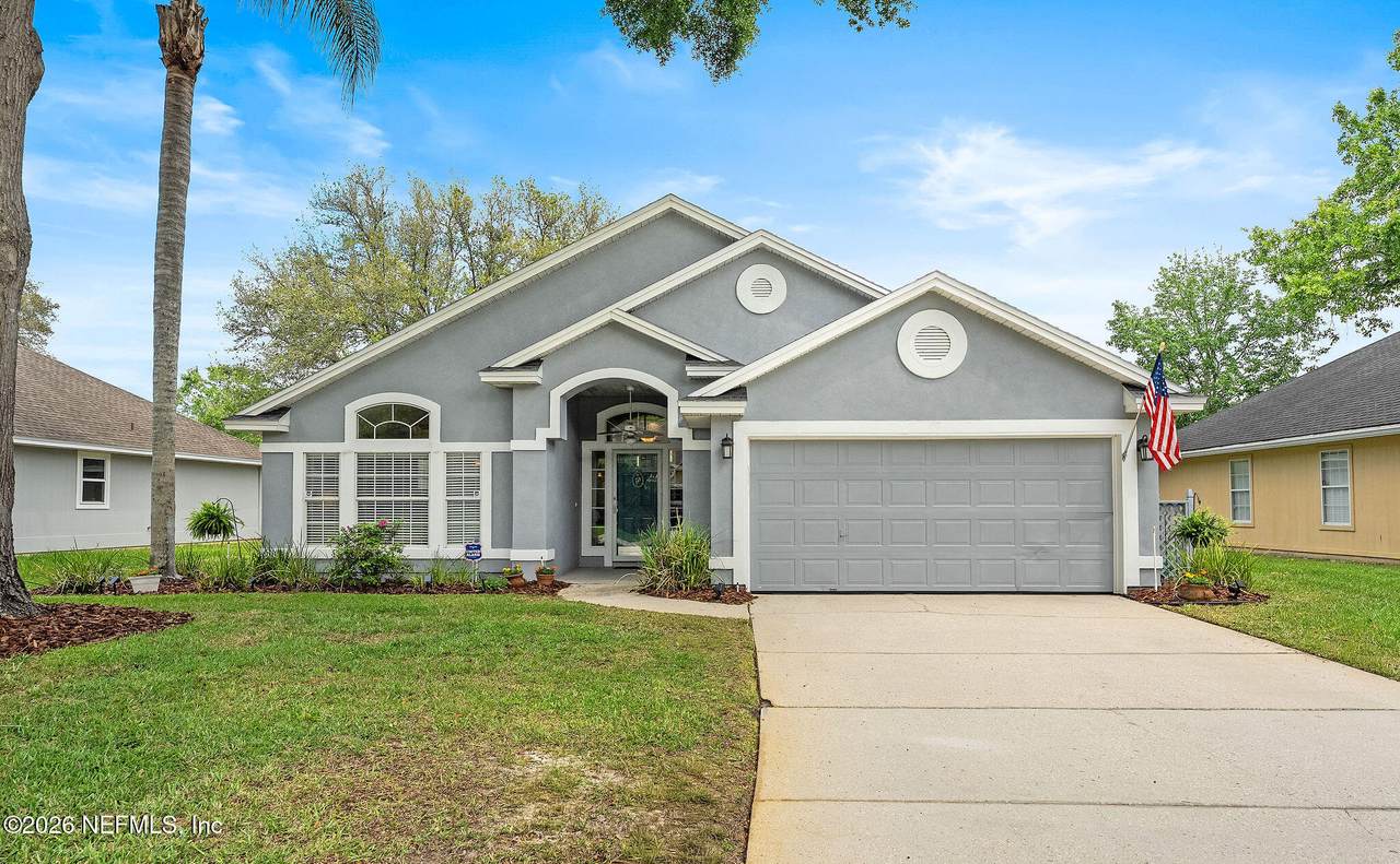 280 Maplewood Drive - Photo 1