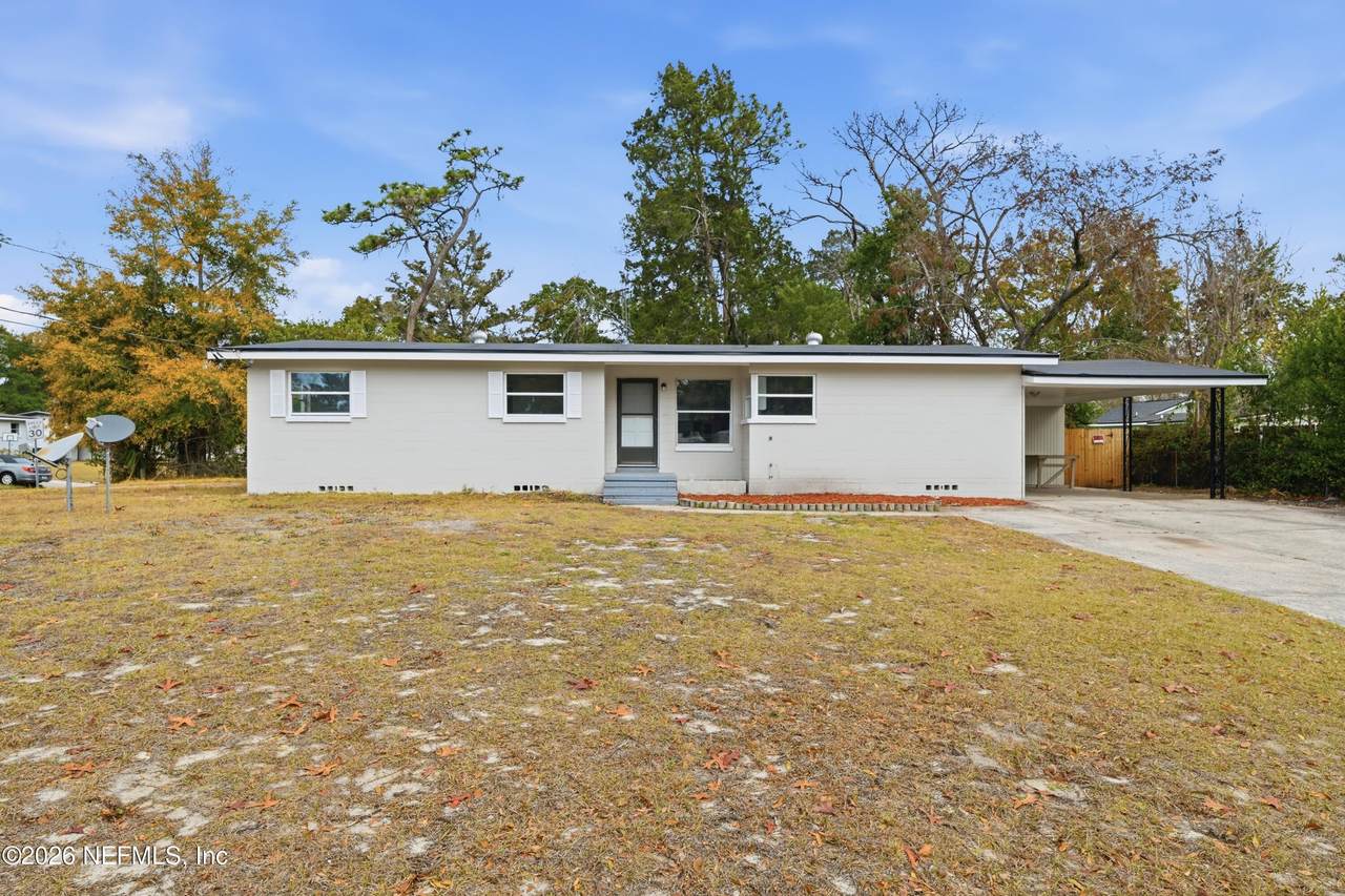 6039 Glenn Rose Drive - Photo 1