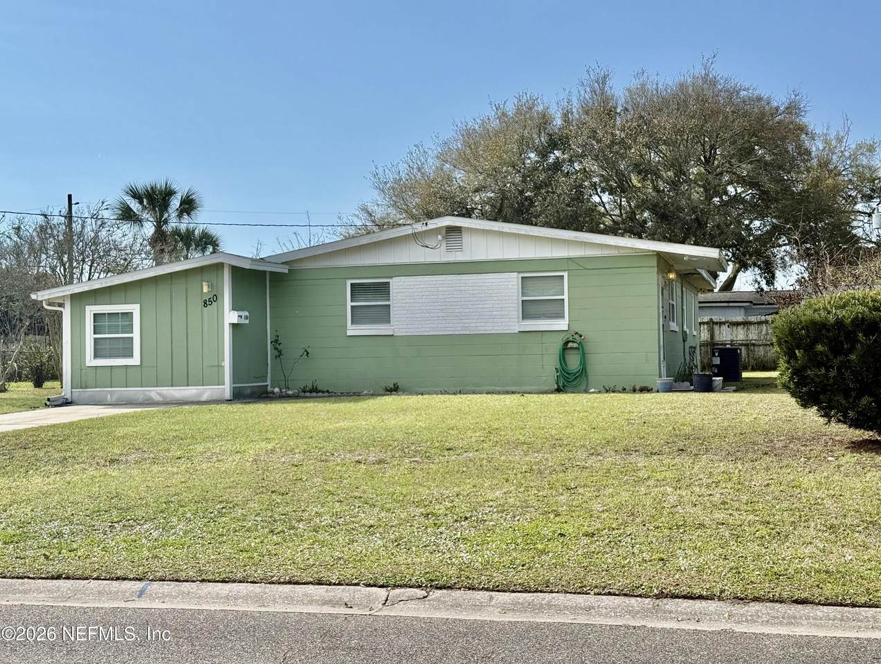 850 Sailfish Drive - Photo 1