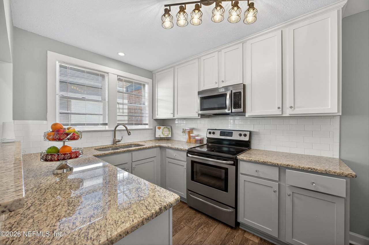 4660 French Street - Photo 1