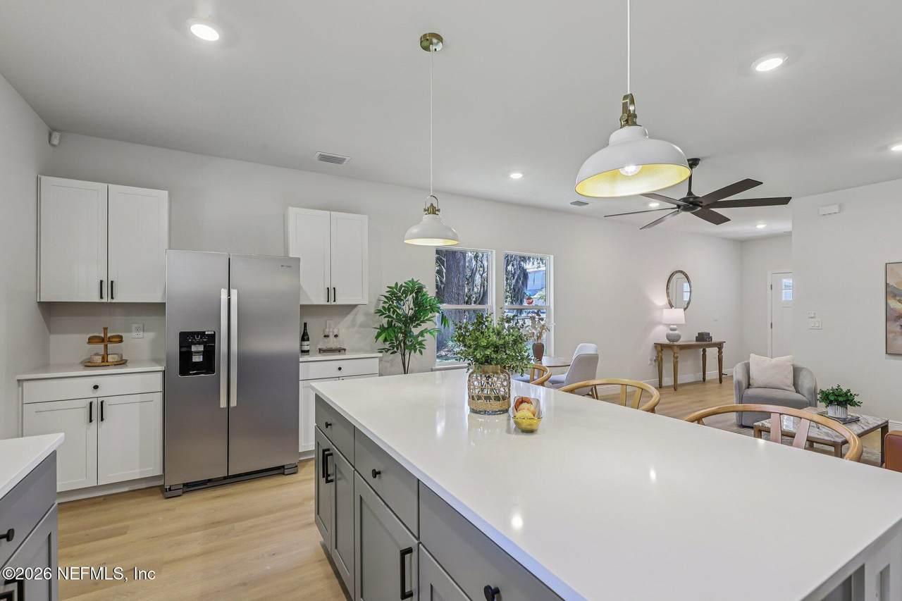 2413 Jerusalem Street - Photo 1