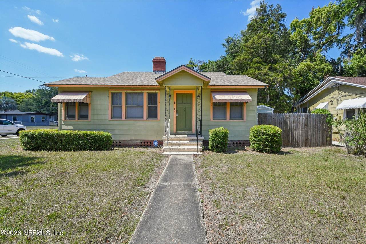395 Duray Court - Photo 1