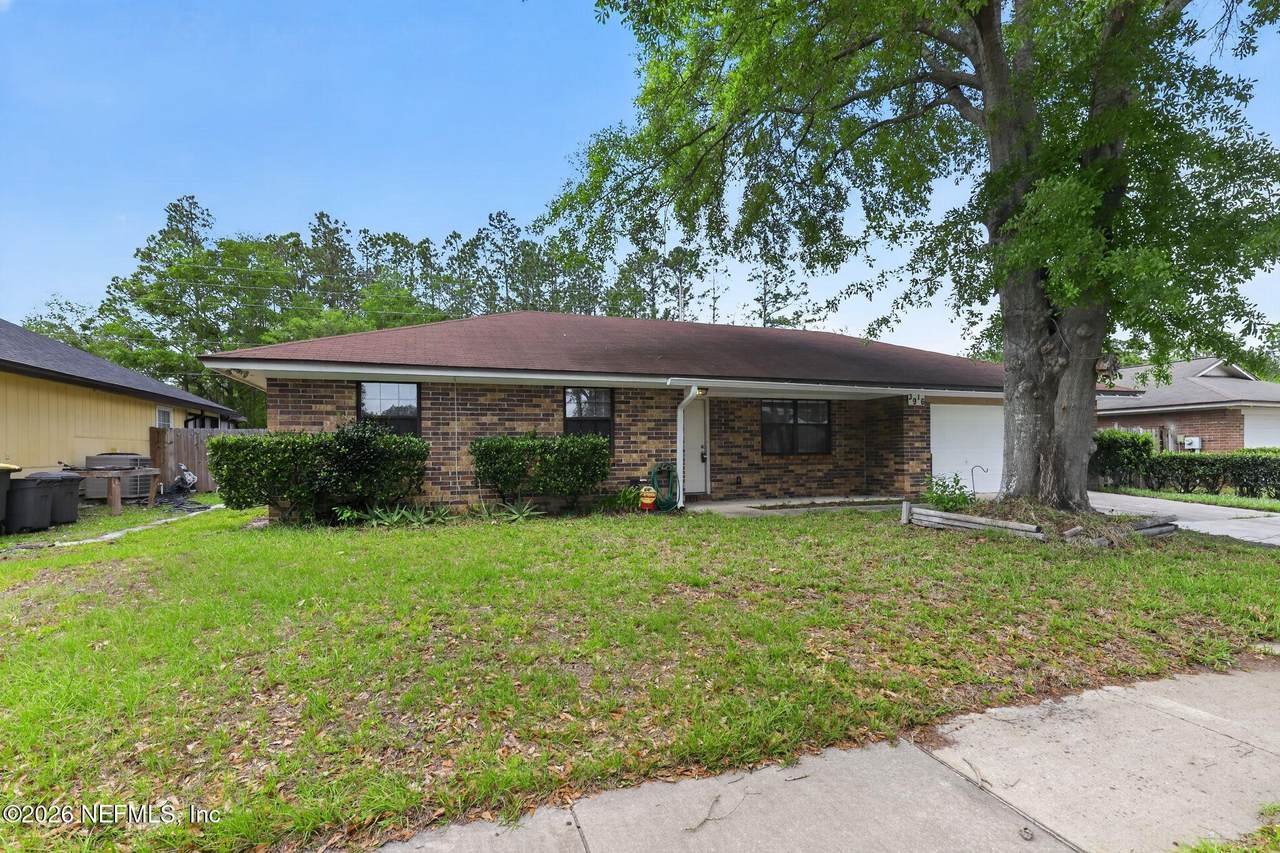 3916 Hunters Lake Circle - Photo 1