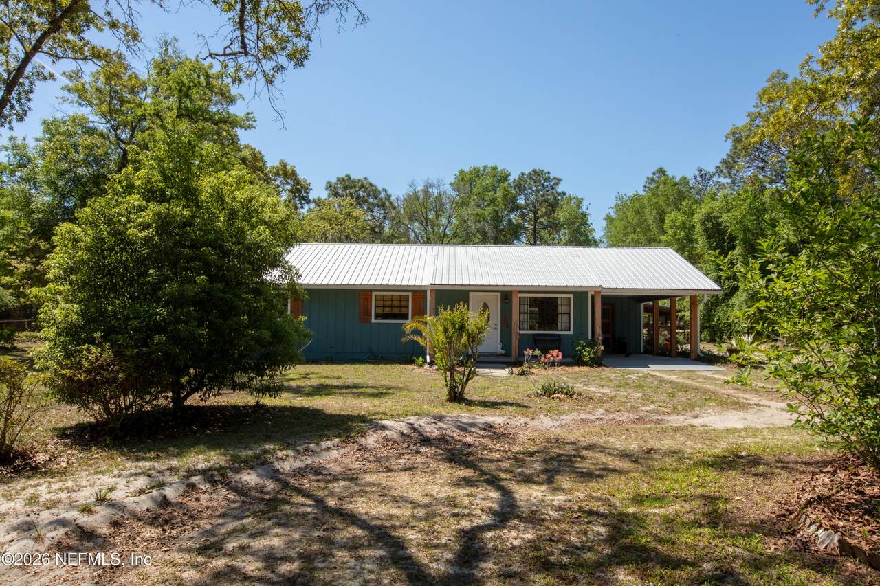 628 52ND Street - Photo 1
