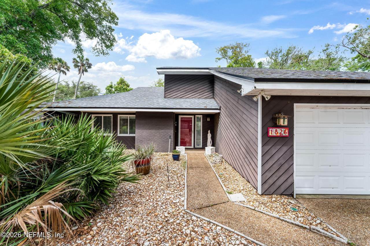 1826 Tierra Verde Drive - Photo 1