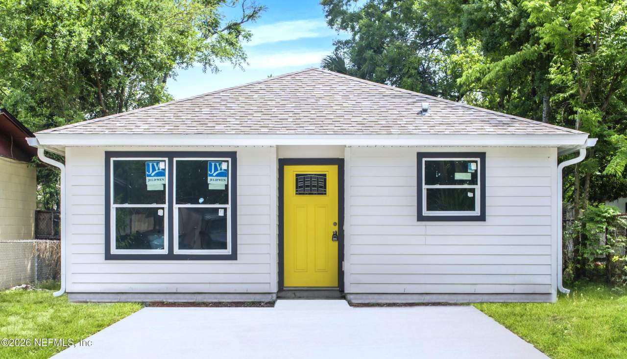 1264 19TH Street - Photo 1