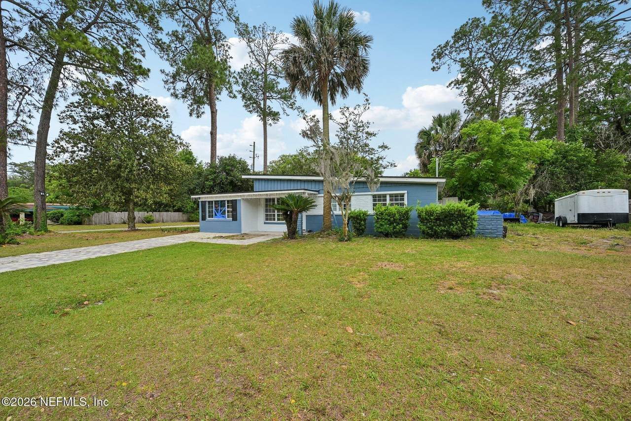 5356 Keystone Drive - Photo 1