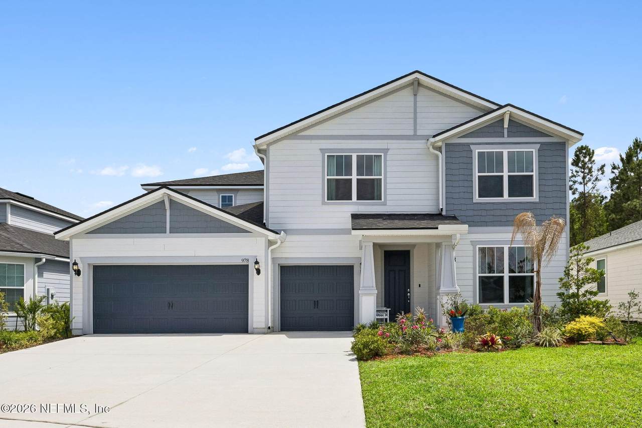978 Rooster Hollow Way - Photo 1