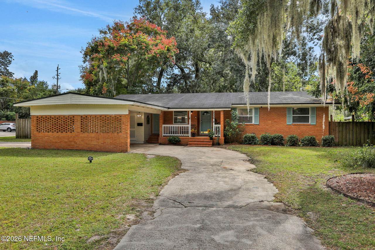 5556 Grove Avenue - Photo 1