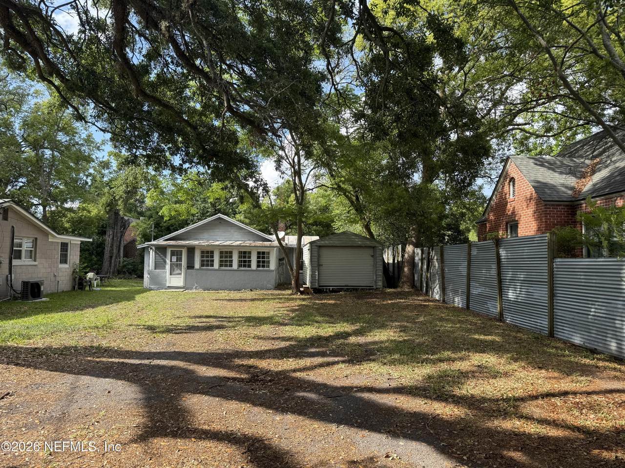 4805 College Street - Photo 1
