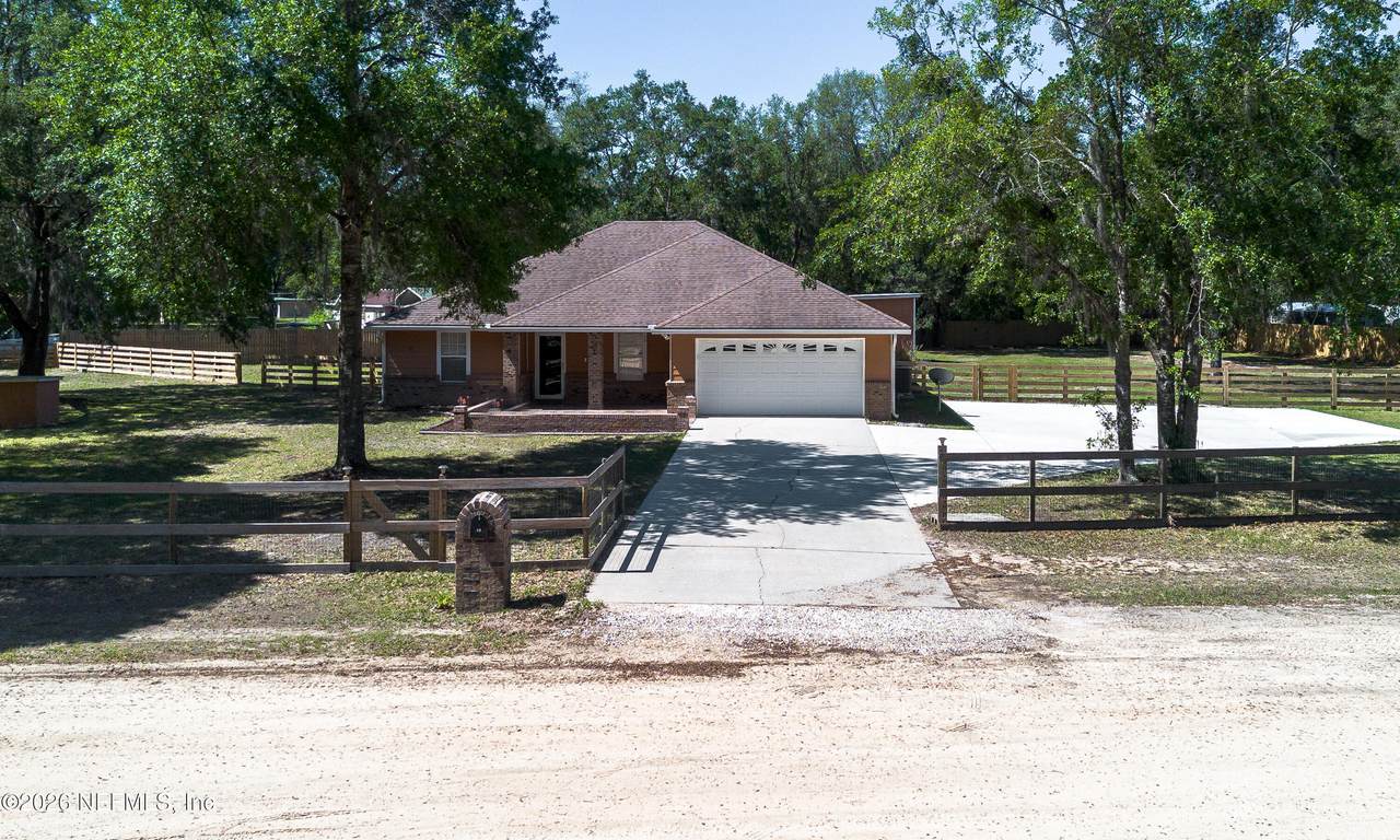 48 Horsetail Avenue - Photo 1