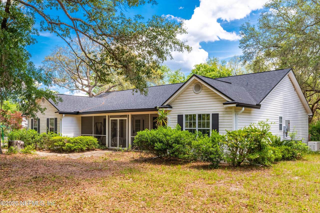 7031 Oakridge Loop - Photo 1