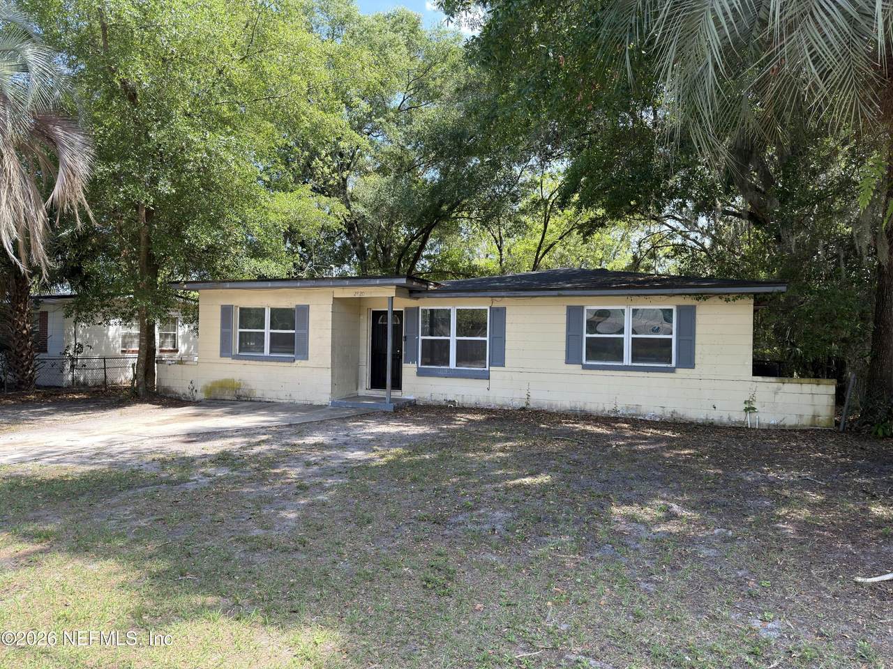 2820 Aubrey Avenue - Photo 1