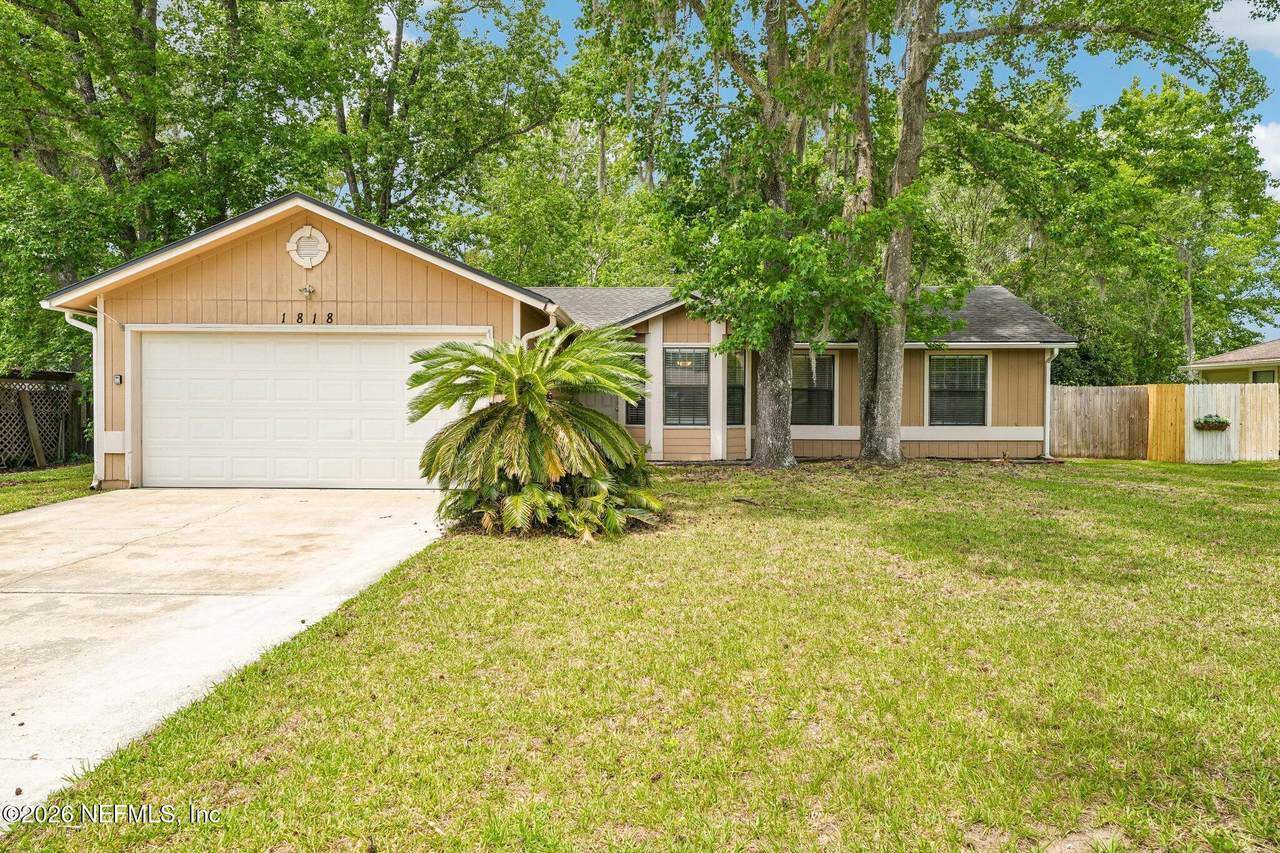 1818 Farm Way - Photo 1