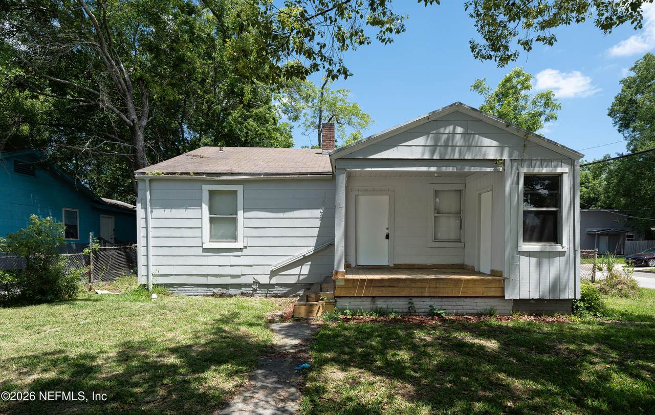 1603 14TH Street - Photo 1