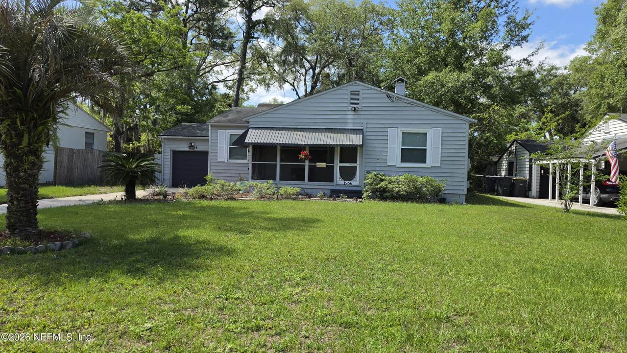 1966 Lakewood Circle - Photo 1