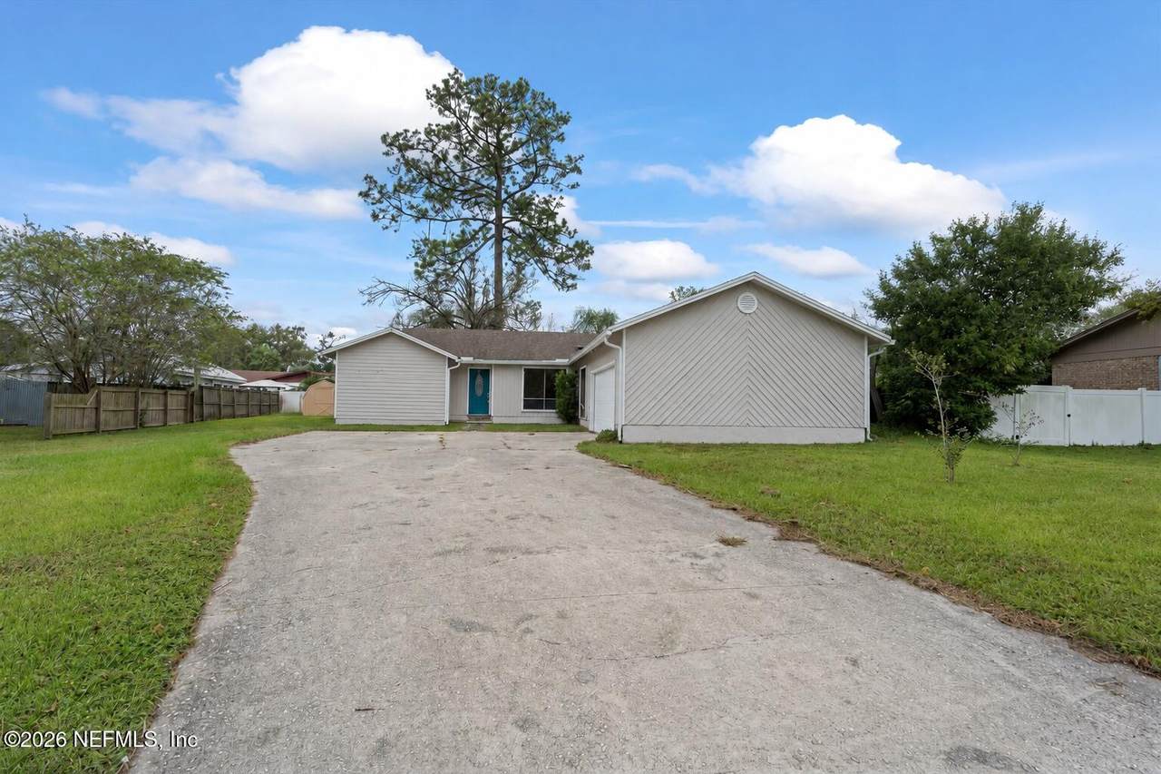5289 Rainey Avenue - Photo 1