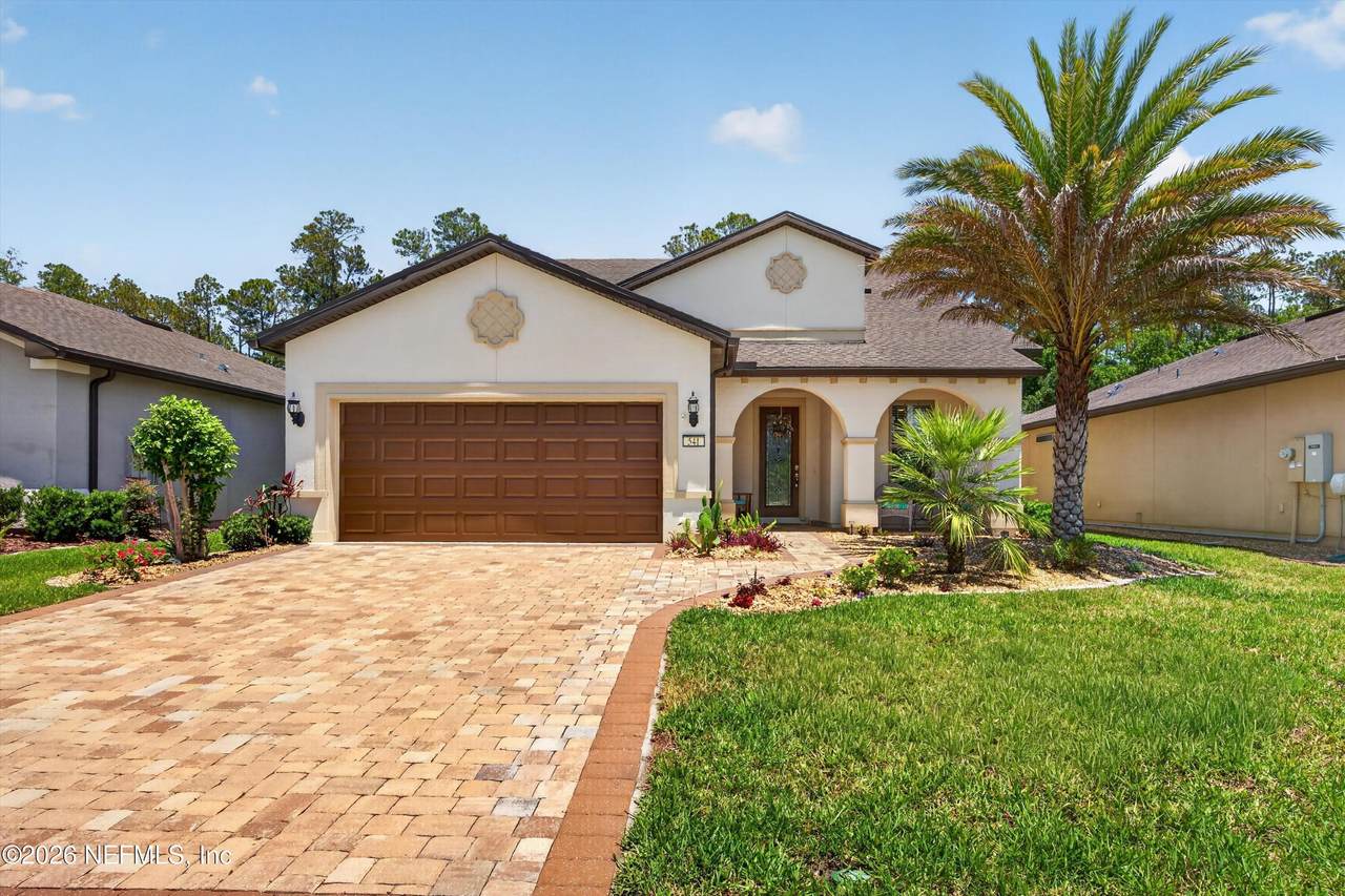 541 Tree Side Lane - Photo 1