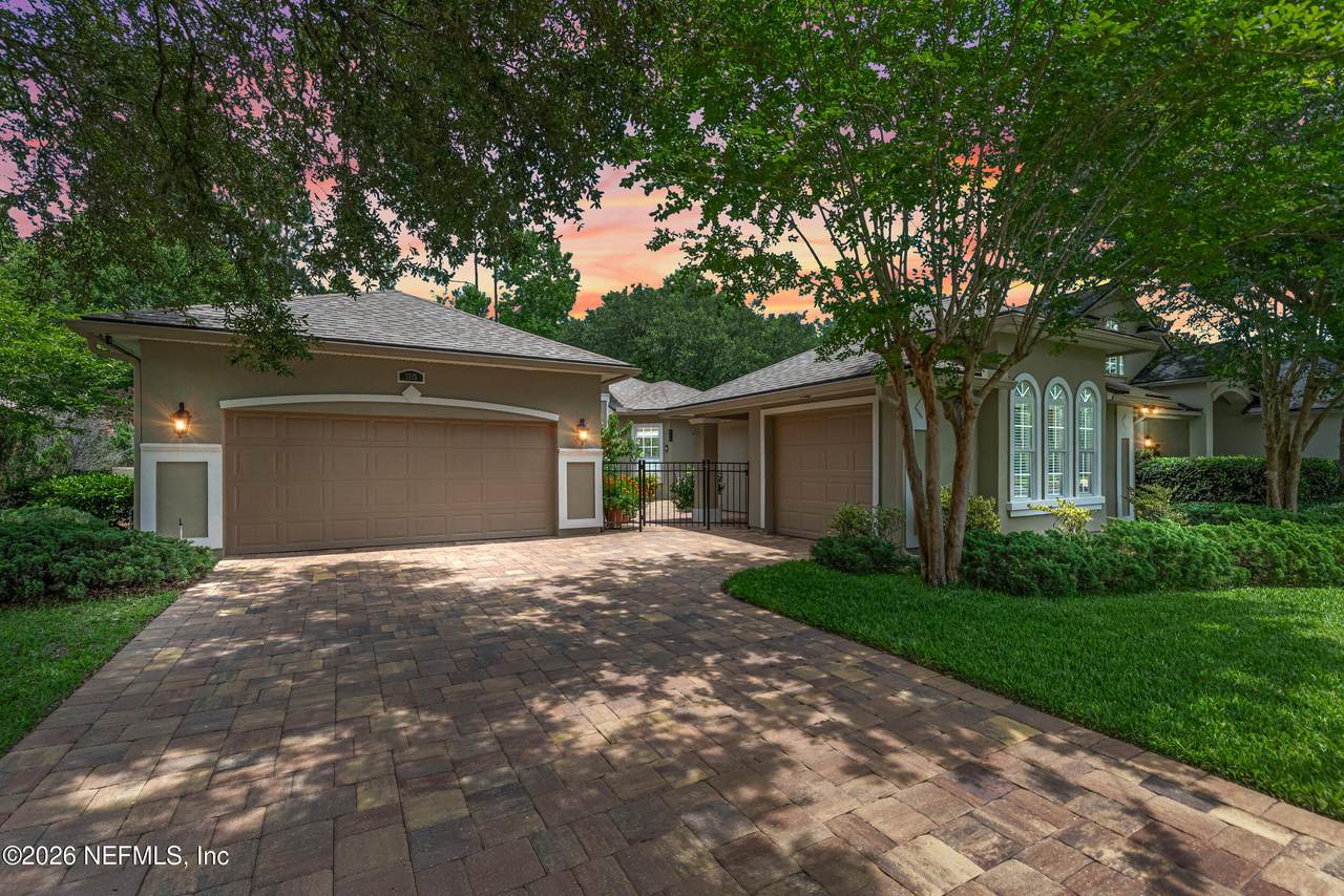 1015 Green Pine Circle - Photo 1