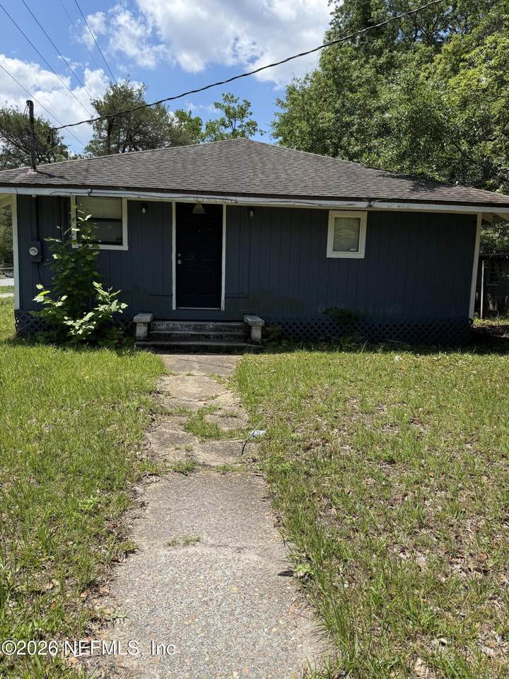 3004 16TH Street - Photo 1
