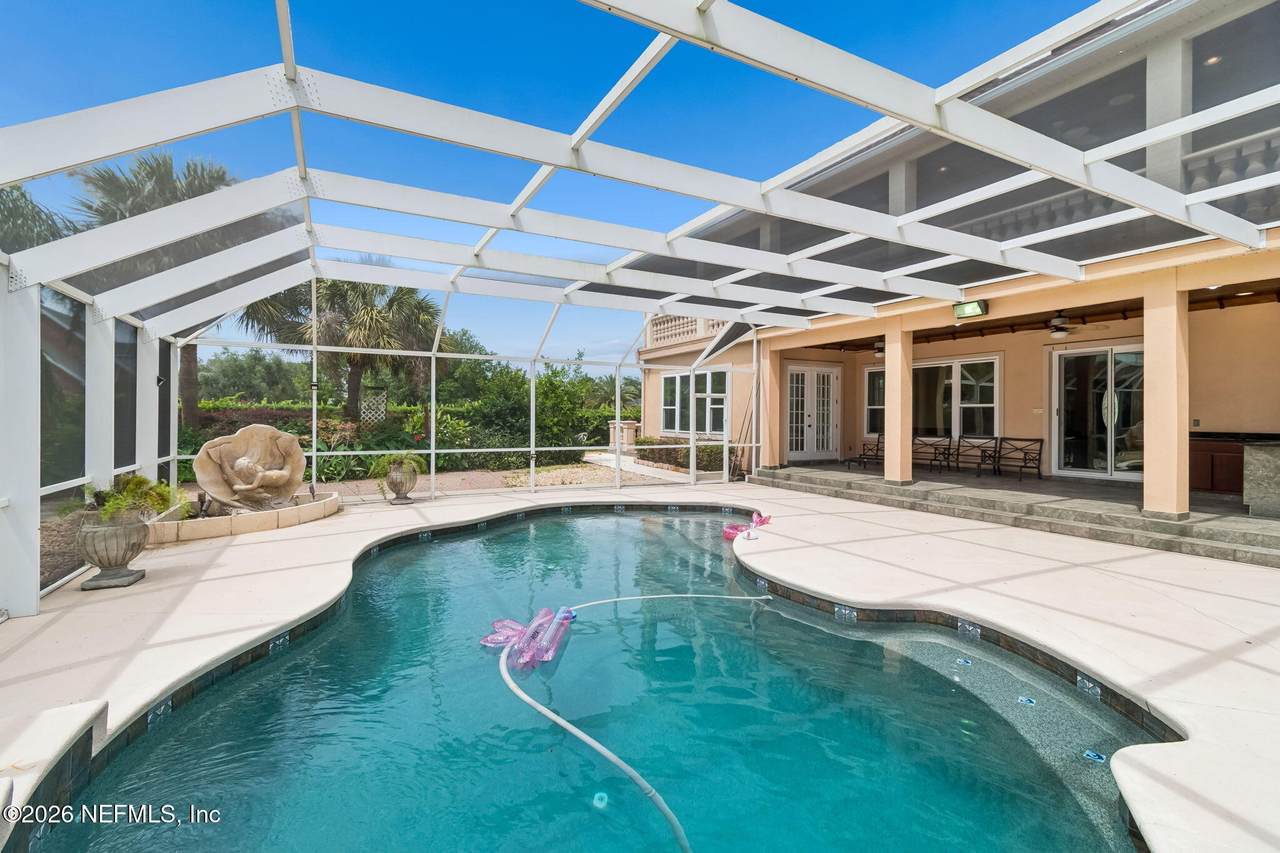 4728 University Boulevard - Photo 1
