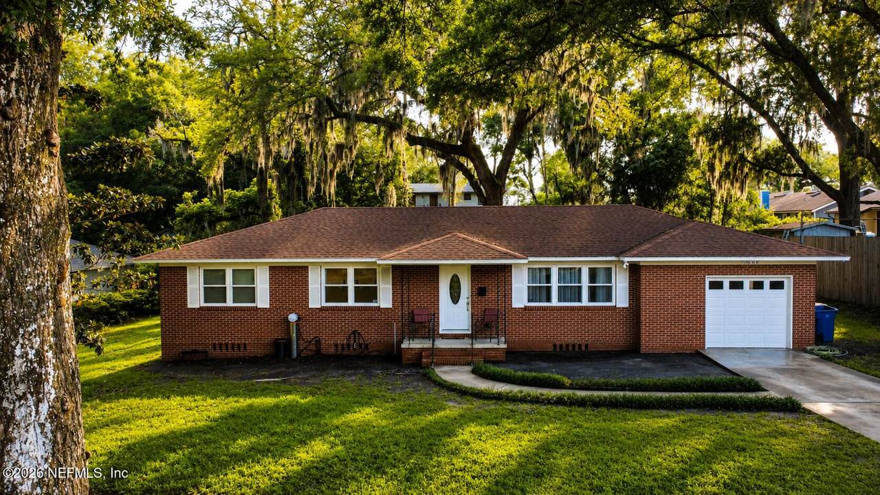 1050 Chapeau Road - Photo 1