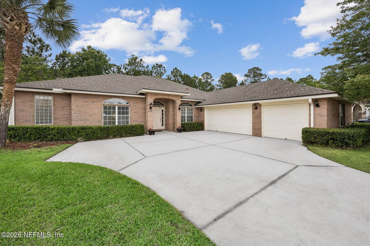 33192 Sunny Parke Circle - Photo 1