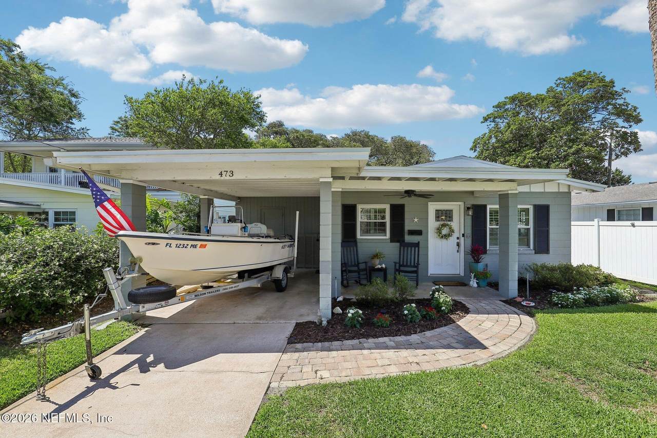 473 Hopkins Street - Photo 1